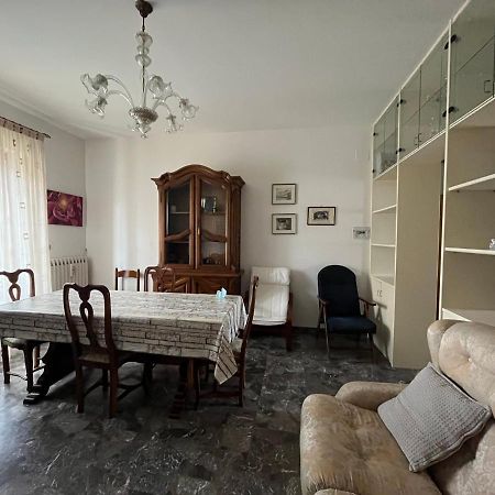 Ferienwohnung Casa A Due Passi Dal Mare Cupra Marittima Exterior foto