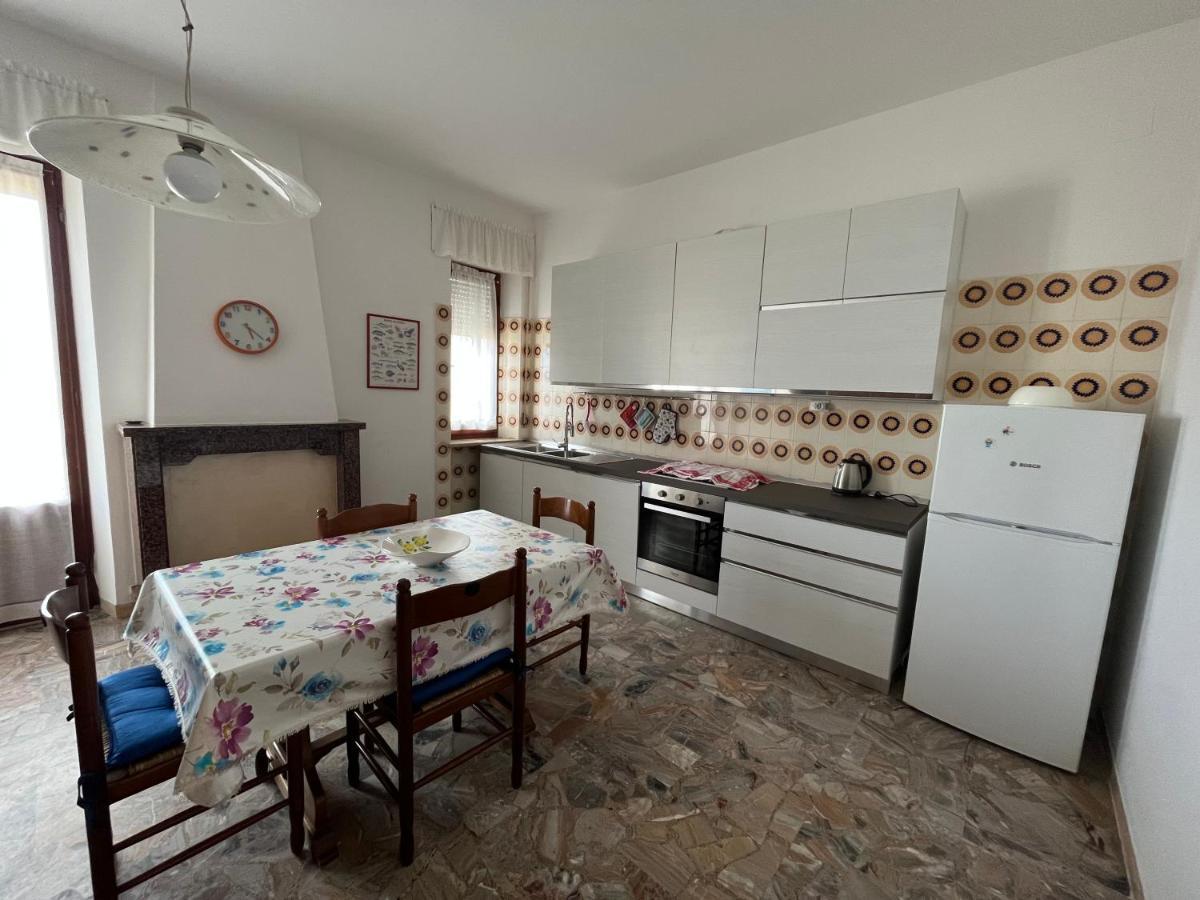 Ferienwohnung Casa A Due Passi Dal Mare Cupra Marittima Exterior foto
